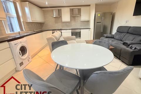 8 bedroom flat to rent, Ilkeston Road, Nottingham