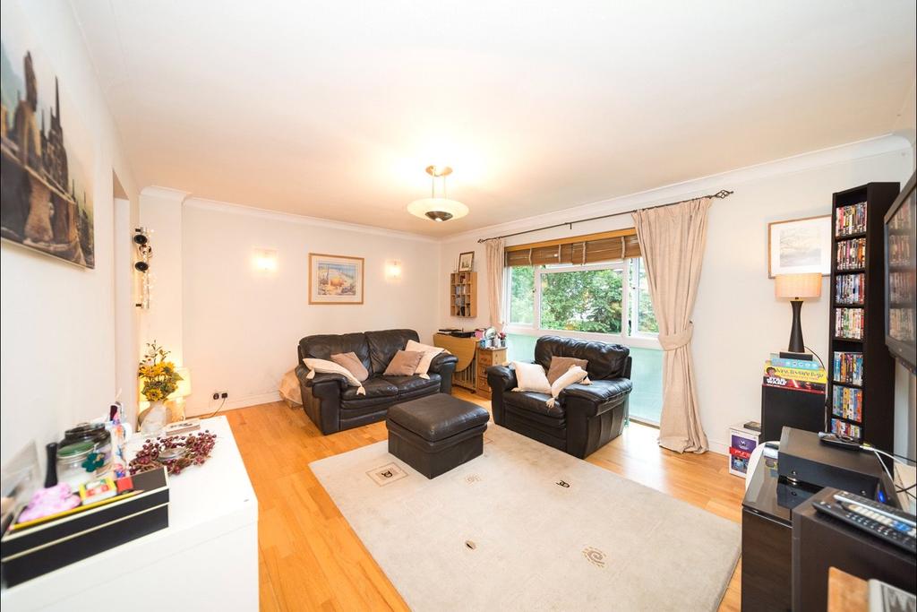 Worple Road, Wimbledon, SW20 2 bed apartment to rent £1,800 pcm (£415 pw)