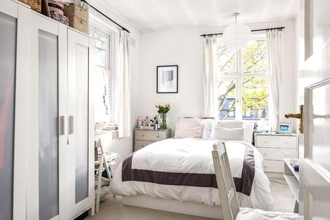 Flat 27, Milton Lodge Whitton Road, Twickenham, TW1 1BU