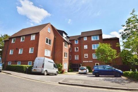 1 bedroom apartment for sale, Oakdene Close, Pinner, Pinner, HA5