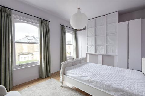 3 bedroom end of terrace house to rent, Dalberg Road, London, SW2