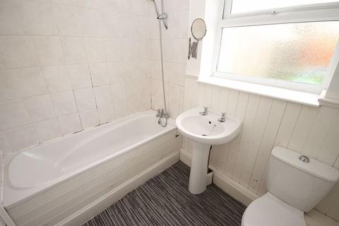 120 Blundell Avenue, Cleethorpes, DN35 7RJ