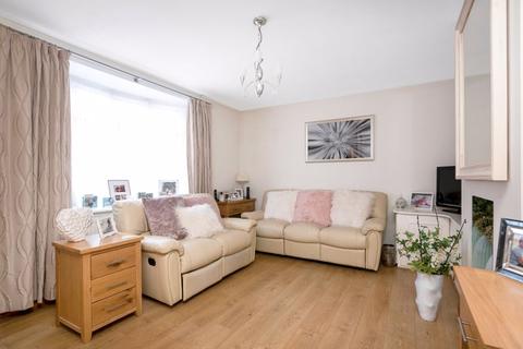 56 Whitewebbs Way, Orpington, BR5 2TJ