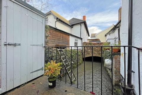 30 Fore Street, Ide, Exeter, EX2 9RQ
