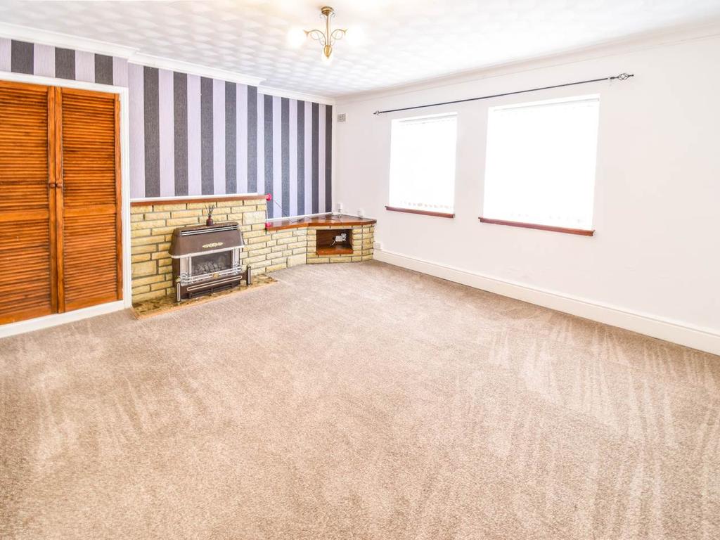 Gwynedd Avenue, Townhill, Swansea 3 bed house £695 pcm (£160 pw)