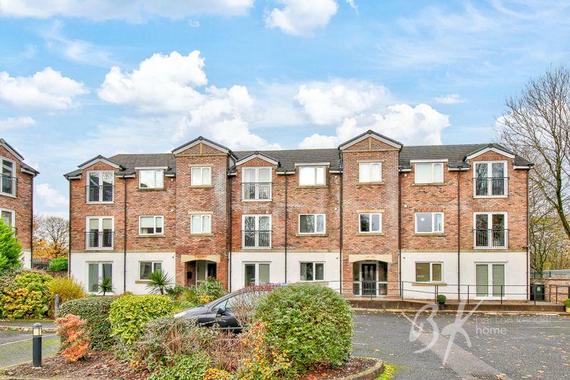 28 Dellar Fold, Passmonds, Rochdale... 2 bed apartment for sale £125,000