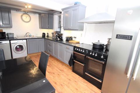 22 De Havilland Close, Hawkinge, Folkestone, CT18 7FE
