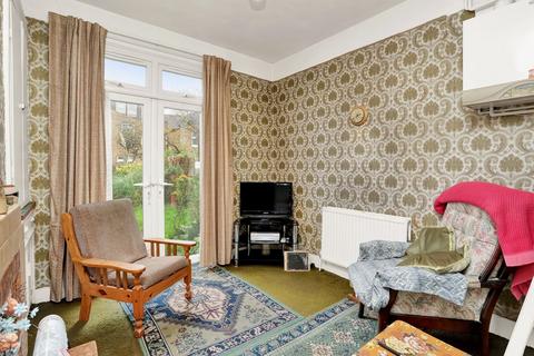 18 Durham Road, London, W5 4JP