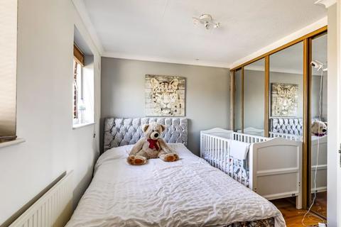 1 bedroom flat for sale - Graeme Road, Enfield