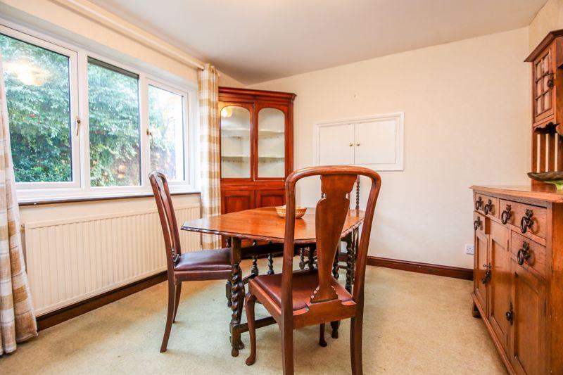 Edward Road South, Clevedon 3 bed detached house for sale £499,000