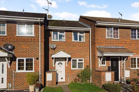 2 bedroom terraced house for sale - Kingfisher Way, Bicester