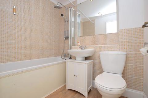 undefined, 2 Bedroom Apartment with Parking, Culverden Park Road, Tunbridge Wells