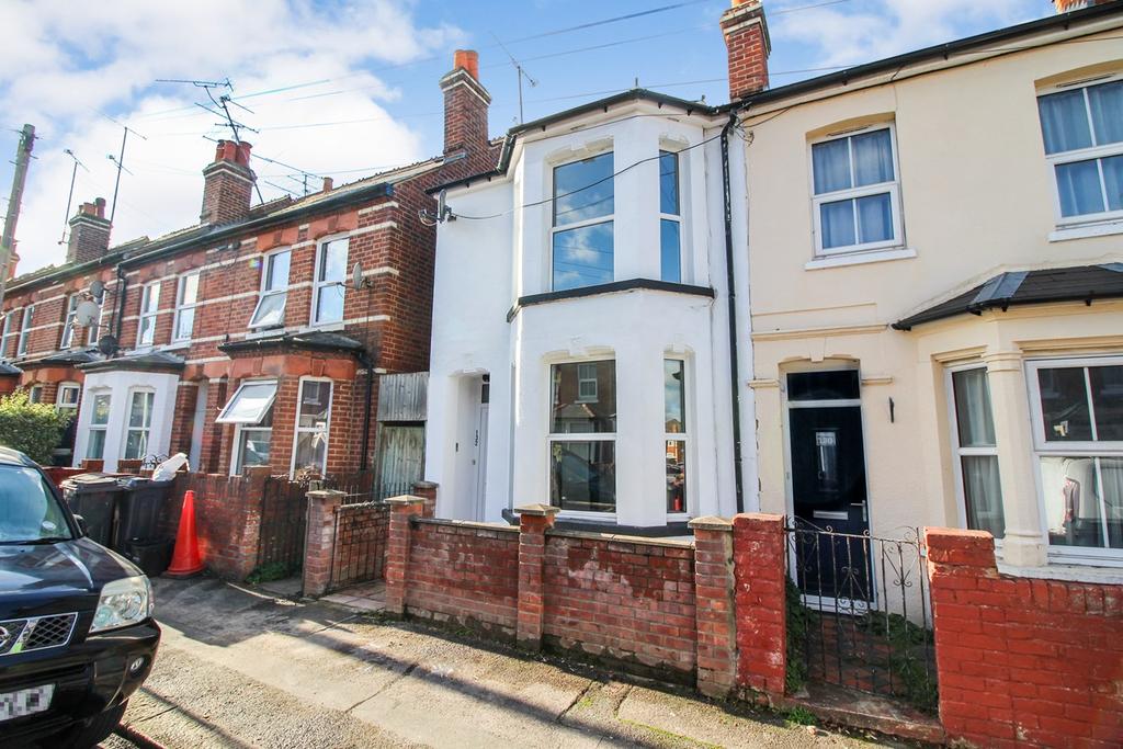 Elm Park Road, Reading, RG30 3 bed end of terrace house £350,000