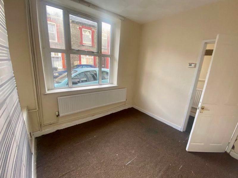 Partridge Road, Llanhilleth, Abertillery, NP13 3 bed terraced house for