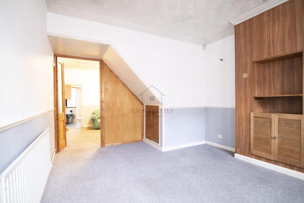 Windermere Street, Leicester... 3 bed terraced house £995 pcm (£230 pw)