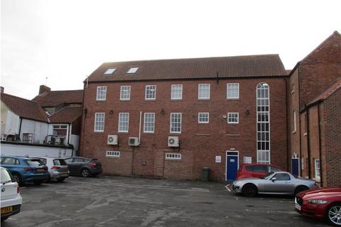 Office to rent, 2nd Floor, 27 Grove Street, Retford, Nottinghamshire, DN22 6JP