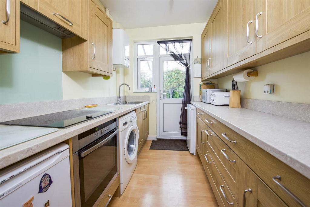Holly Bush Lane, Hampton 3 bed semidetached house £775,000
