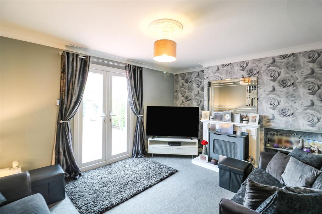 Spencers Croft, Harlow 3 bed house £315,000