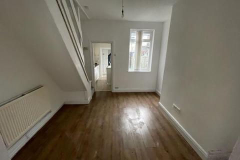 2 bedroom terraced house to rent - Rector Road, Liverpool, L6