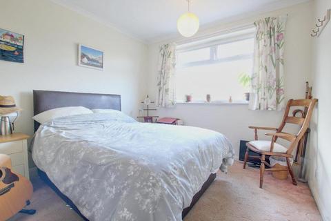 36 Draycott Avenue, Hornsea, HU18 1EX