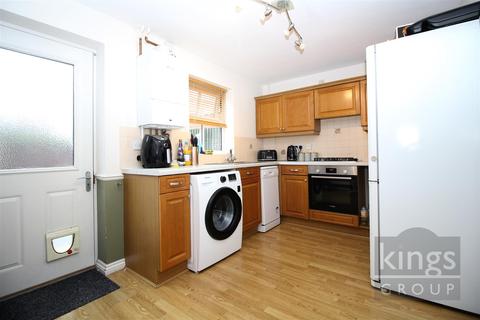 98 Albert Gardens, Church Langley, Harlow, CM17 9QG