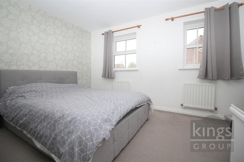 Bedroom 1.jpg