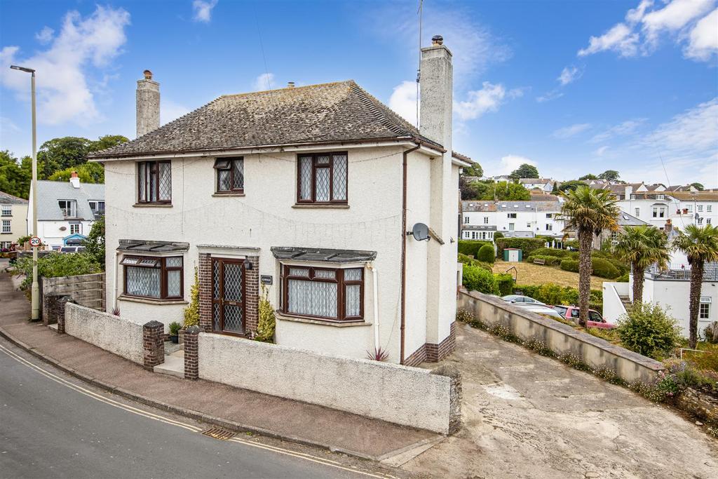 New Road, Stoke Fleming 4 bed detached house £450,000