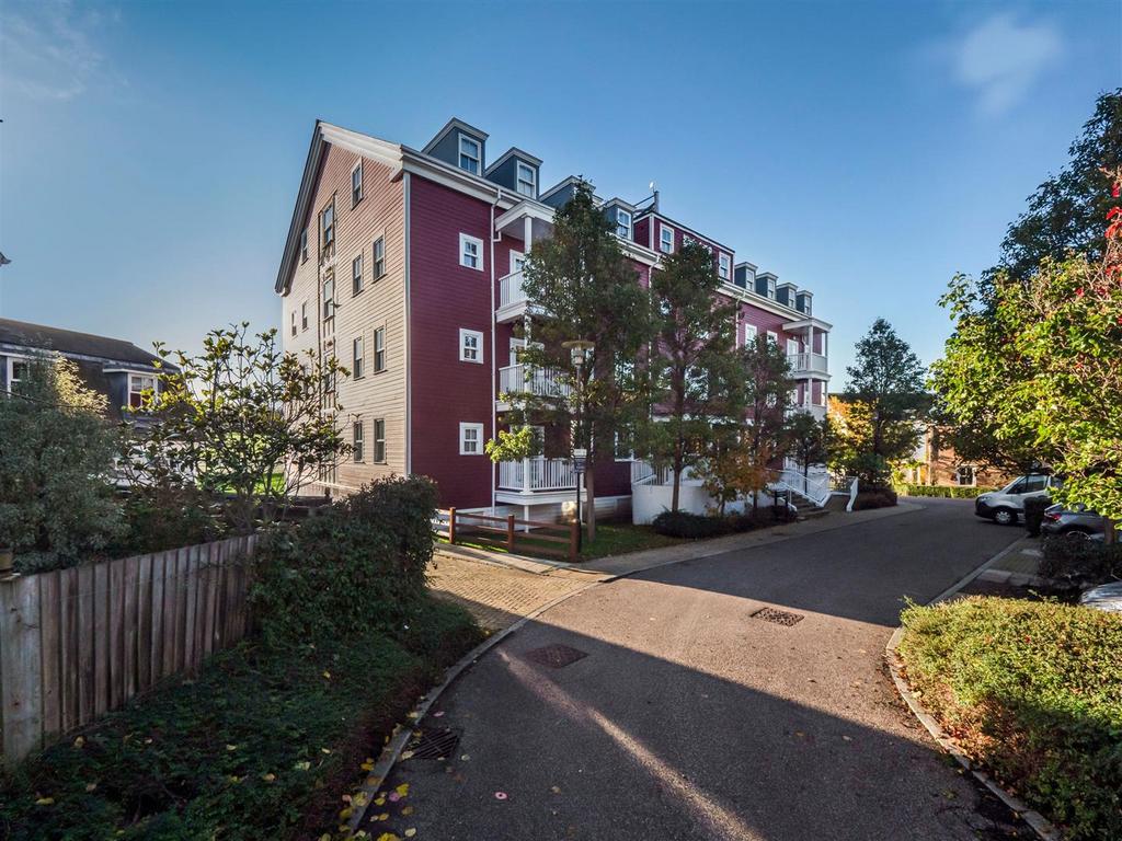 Flat 20  Canterbury Hall-7.JPG