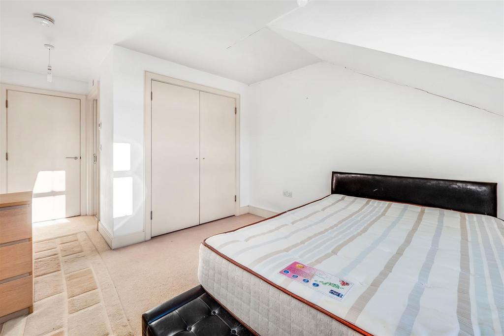 Flat 20  Canterbury Hall-9.JPG