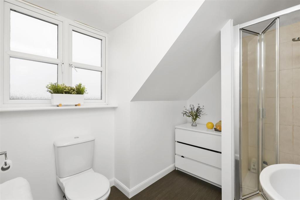 107 Greenshank Drive 9.jpg