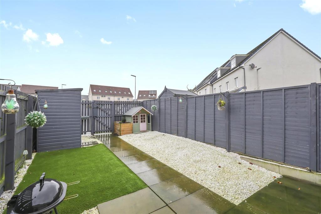 107 Greenshank Drive 7.jpg