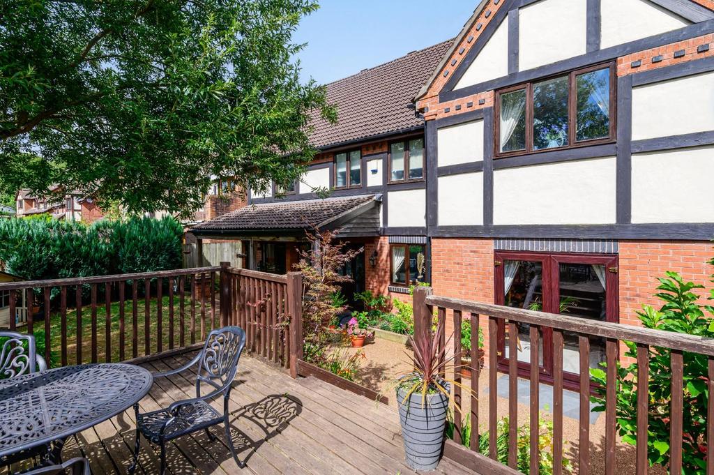 Acorn House, Wrigglebrook Lane, Kingsthorne, Hereford, HR2 8AW 5 bed