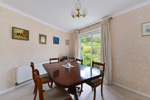 40 Guildown Road, Guildford, GU2 4EY