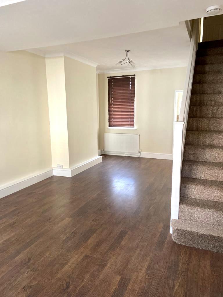 Bentley Street Cleethorpes 3 bed terraced house £630 pcm (£145 pw)