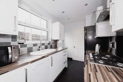19 Adelphi Road, Epsom, KT17 1JB