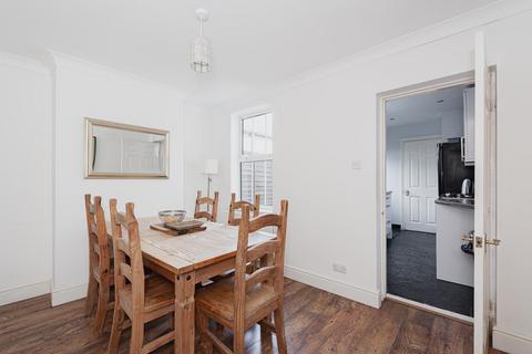 19 Adelphi Road, Epsom, KT17 1JB
