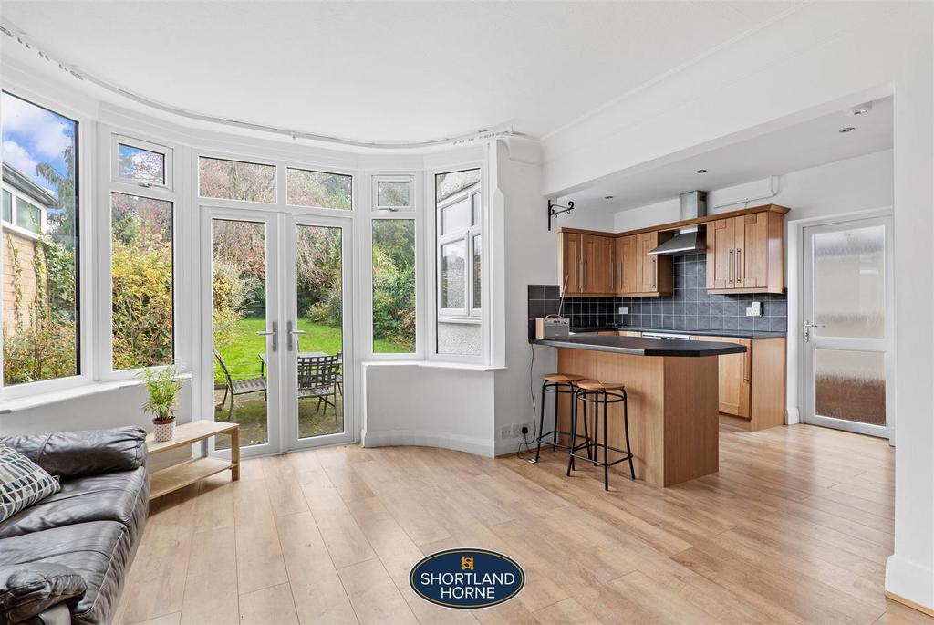 Cannon Park Road, Cannon Park, Coventry 4 bed semidetached house £
