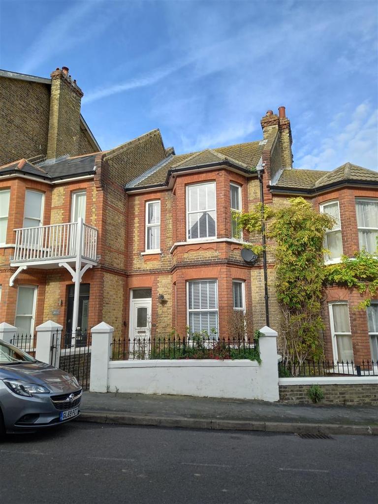 Wrotham Road, Broadstairs 3 bed terraced house £1,600 pcm (£369 pw)