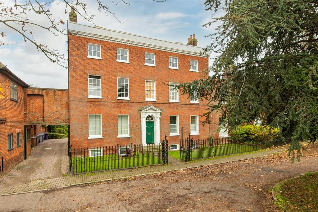 Upper Tilehouse Street, Hitchin 2 bed apartment for sale £550,000