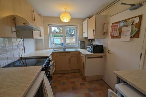 3 bedroom terraced house to rent, Magdalen Road, Cowley, Oxford, Oxfordshire, OX4