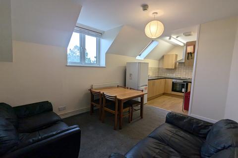 3 bedroom apartment to rent, Cowley, Oxford, Oxfordshire, OX4