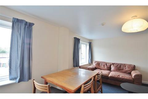 3 bedroom apartment to rent, Cowley, Oxford, Oxfordshire, OX4