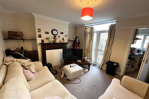 3 bedroom semi-detached house to rent, Old Road, Headington, Oxford, Oxfordshire, OX3