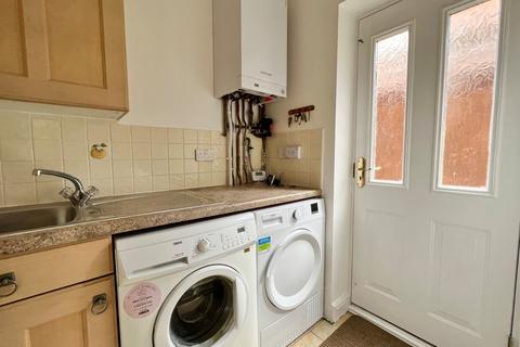 32 Fitzharding Road, Easton In Gordano, Bristol, BS20 0EH