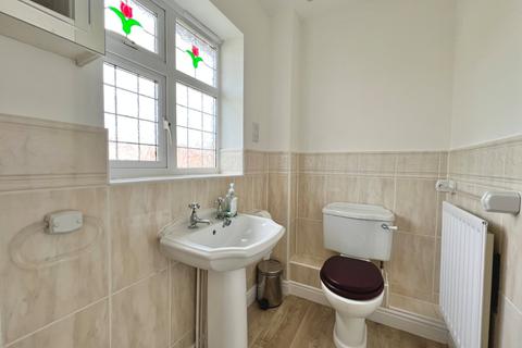 32 Fitzharding Road, Easton In Gordano, Bristol, BS20 0EH