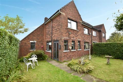 3 bedroom semi-detached house for sale, Roman Road, Royton, Oldham, Greater Manchester, OL2