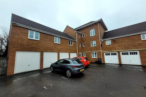 2 bedroom parking to rent, Abbey Gardens, Weston Village, Weston-Super-Mare, North Somerset, BS24