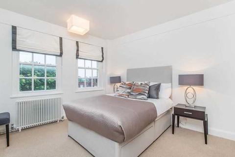 1 bedroom flat to rent - Fulham Road, London