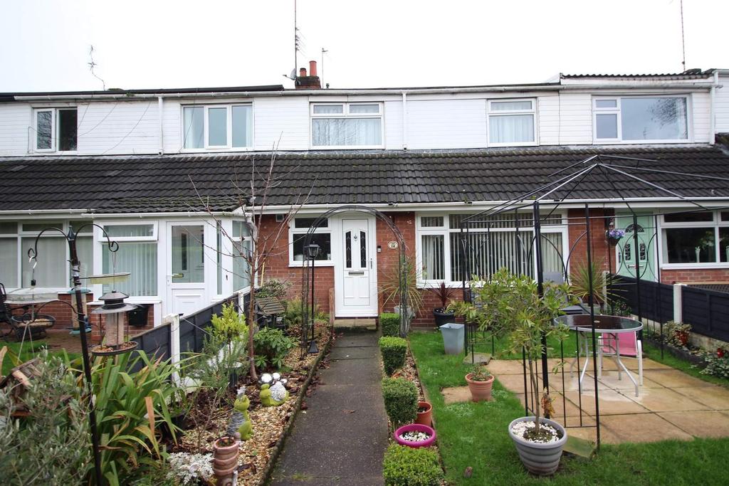Kent Walk, Heywood, Rochdale 3 bed terraced house £750 pcm (£173 pw)
