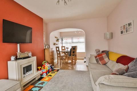 3 bedroom semi-detached house for sale - Spring Gardens, Mead Street, Hull, HU8 0NQ